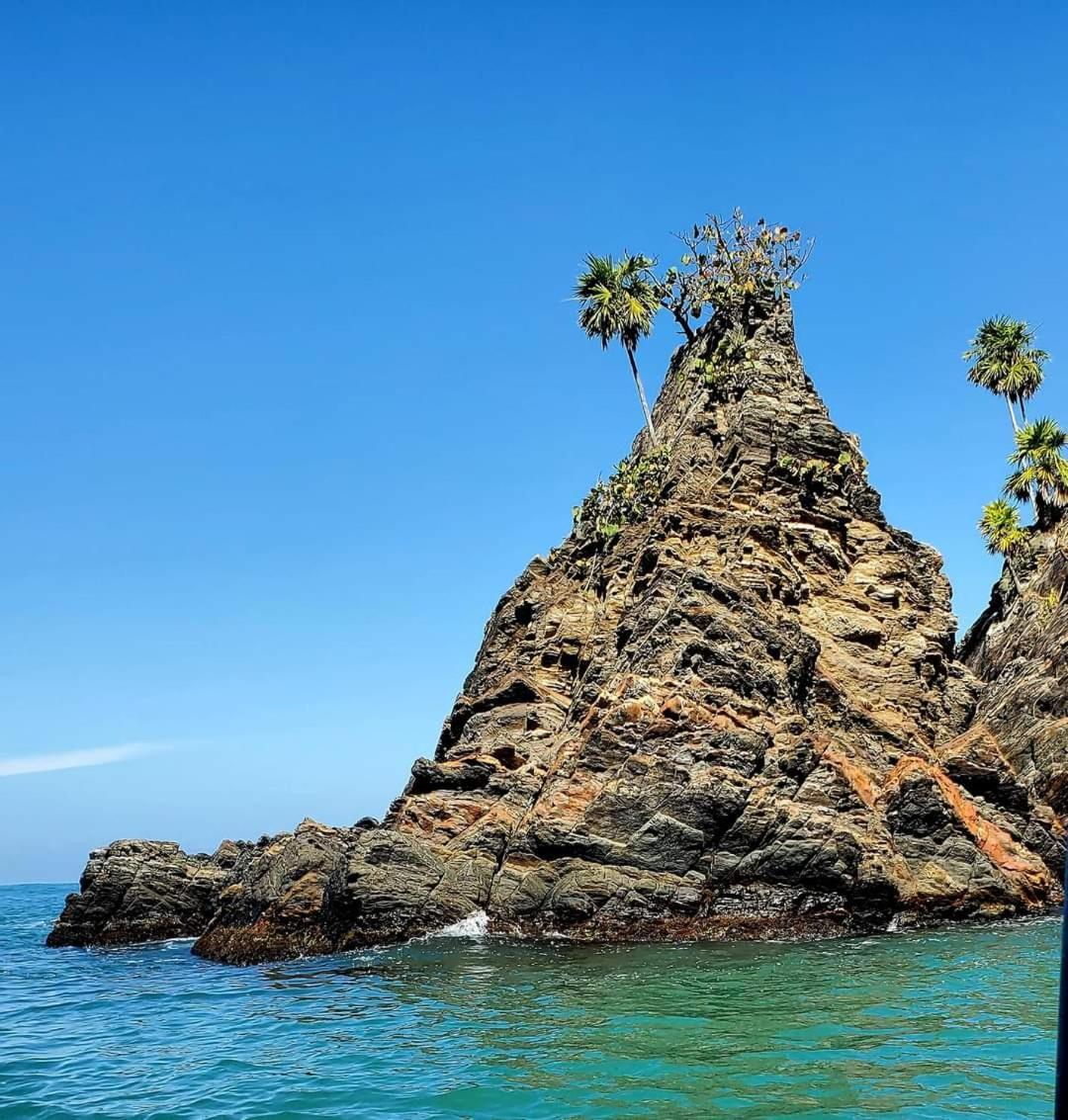 Hotel Bahia 特拉 外观 照片